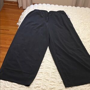 NWT Torrid Black Stretch Woven Wide Leg Active Pant Size 00 M/L size 10